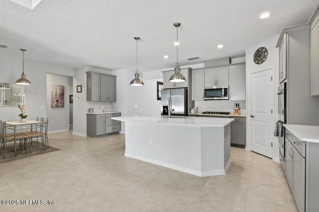 Photo of 95362 CORNFLOWER Drive