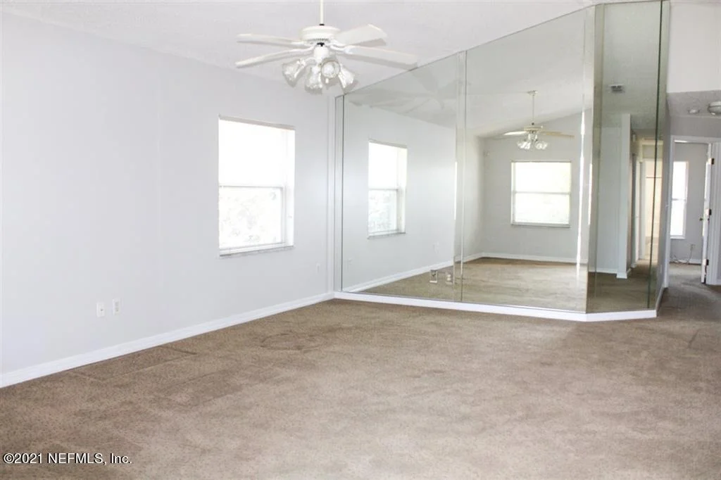 Photo of 484 ISLAND VIEW Circle