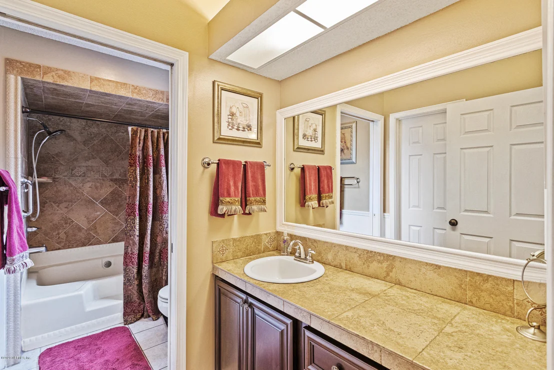 Photo of 285 CLOVER Court