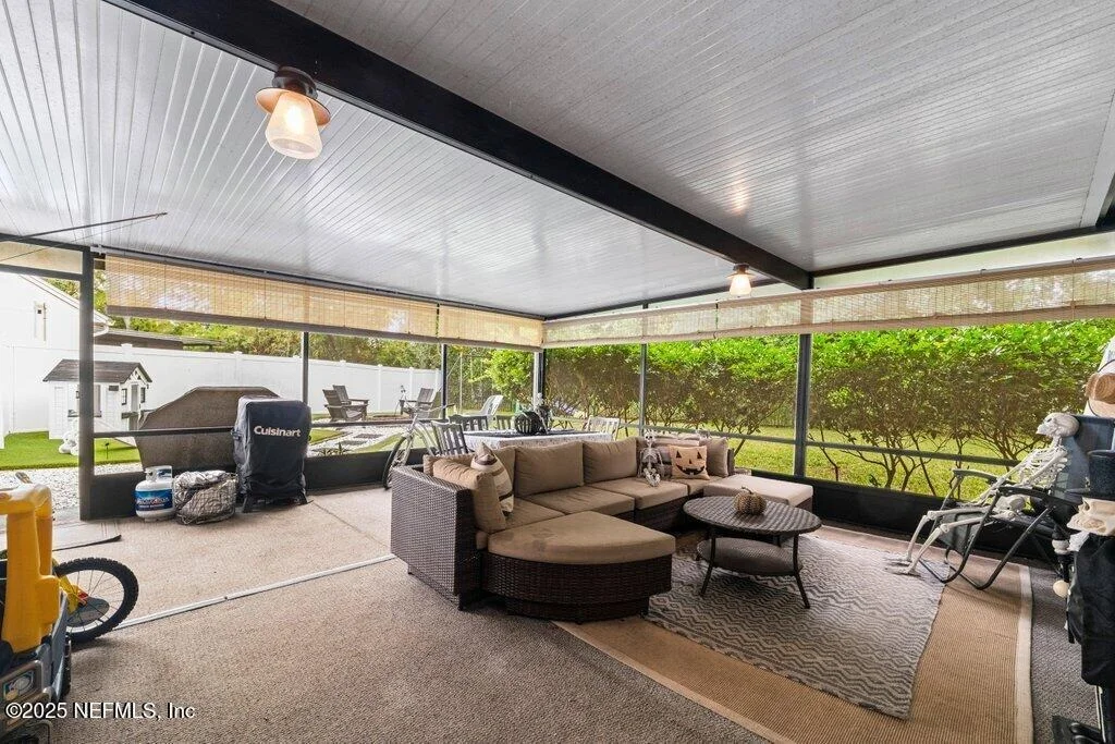 Photo of 2533 BLUFFTON Drive
