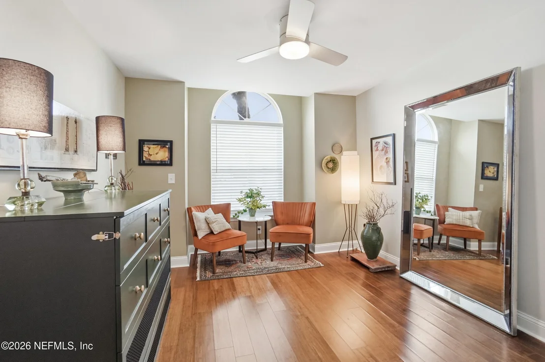Photo of 276 BRIGHTON Court