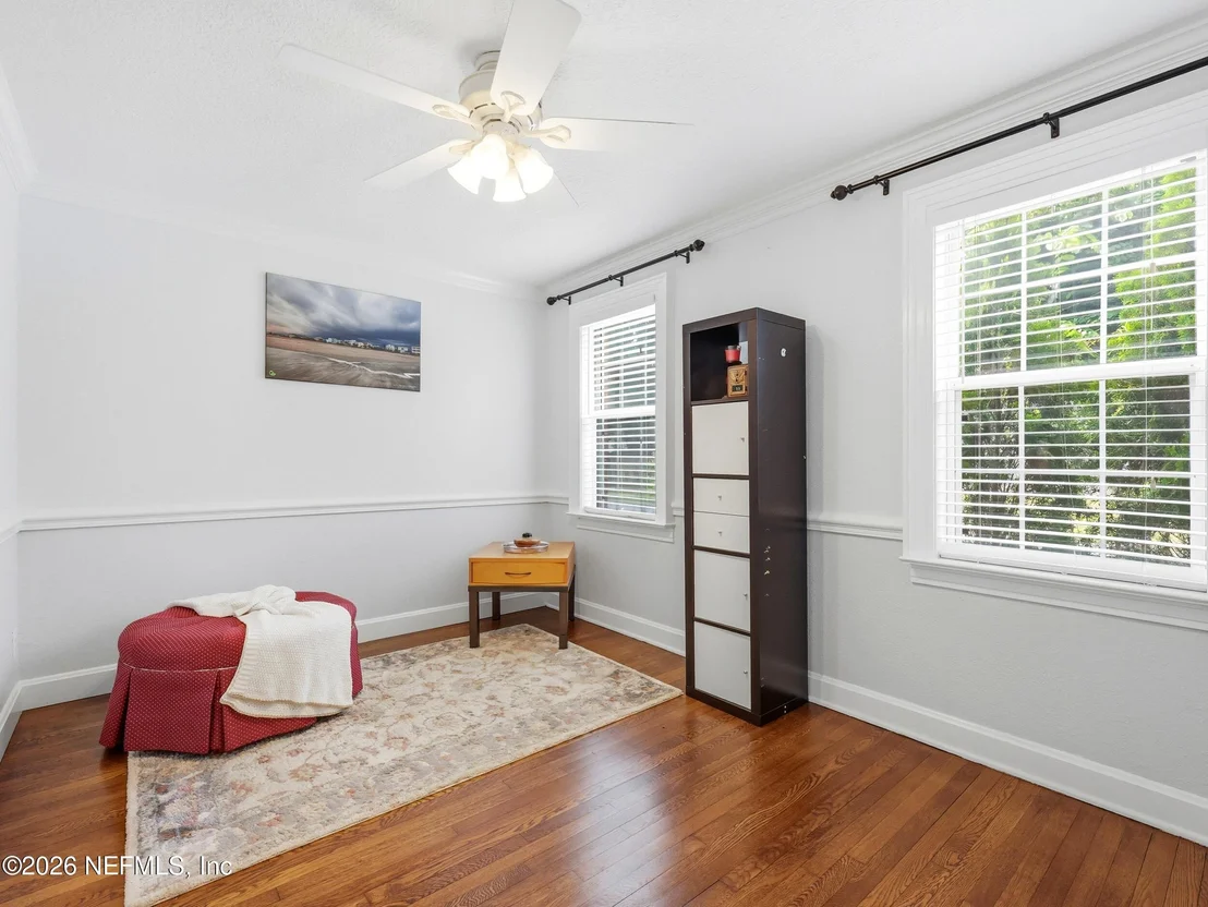 Photo of 2223 BAYVIEW Road