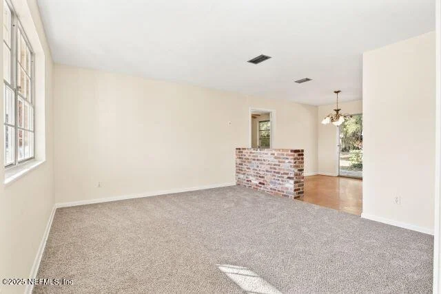 Photo of 1130 CROWN Drive