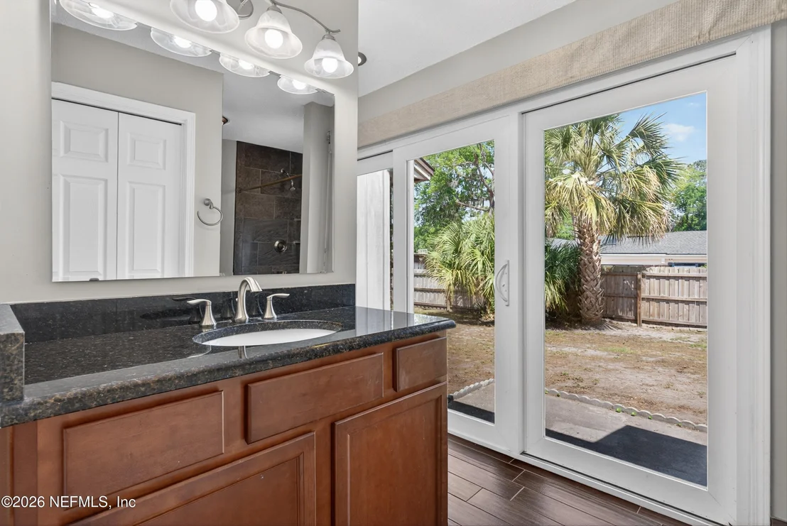 Photo of 5353 RIVERTON Road