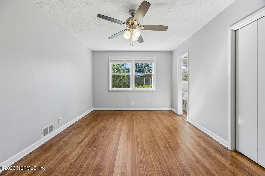 Photo of 4226 FOREST PARK Road