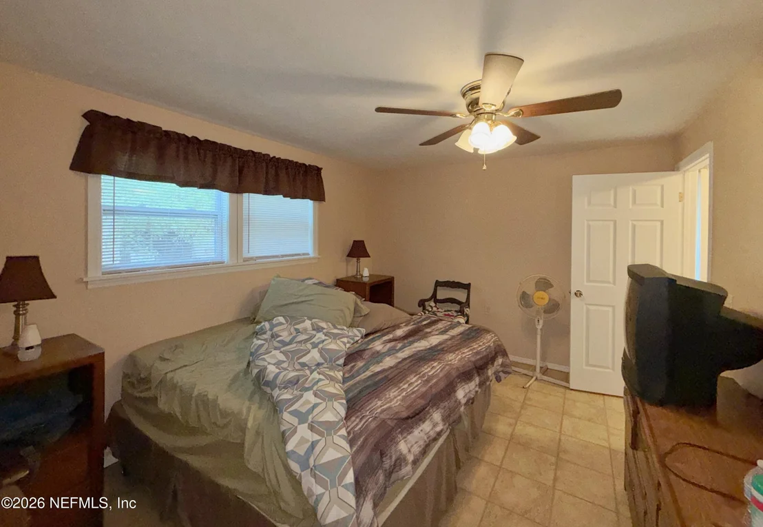 Photo of 104 HELEN Avenue