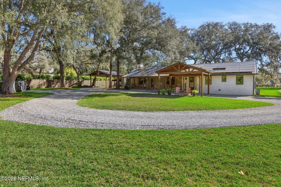 Photo of 532 MOONSHINE Drive