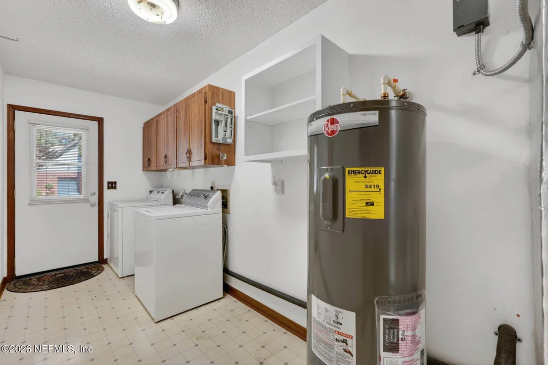 Photo of 112 CROOKED TREE Trail