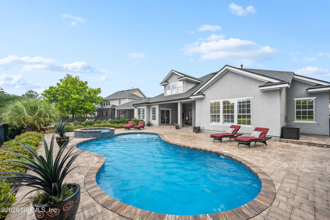 Photo of 837 EAGLE POINT Drive