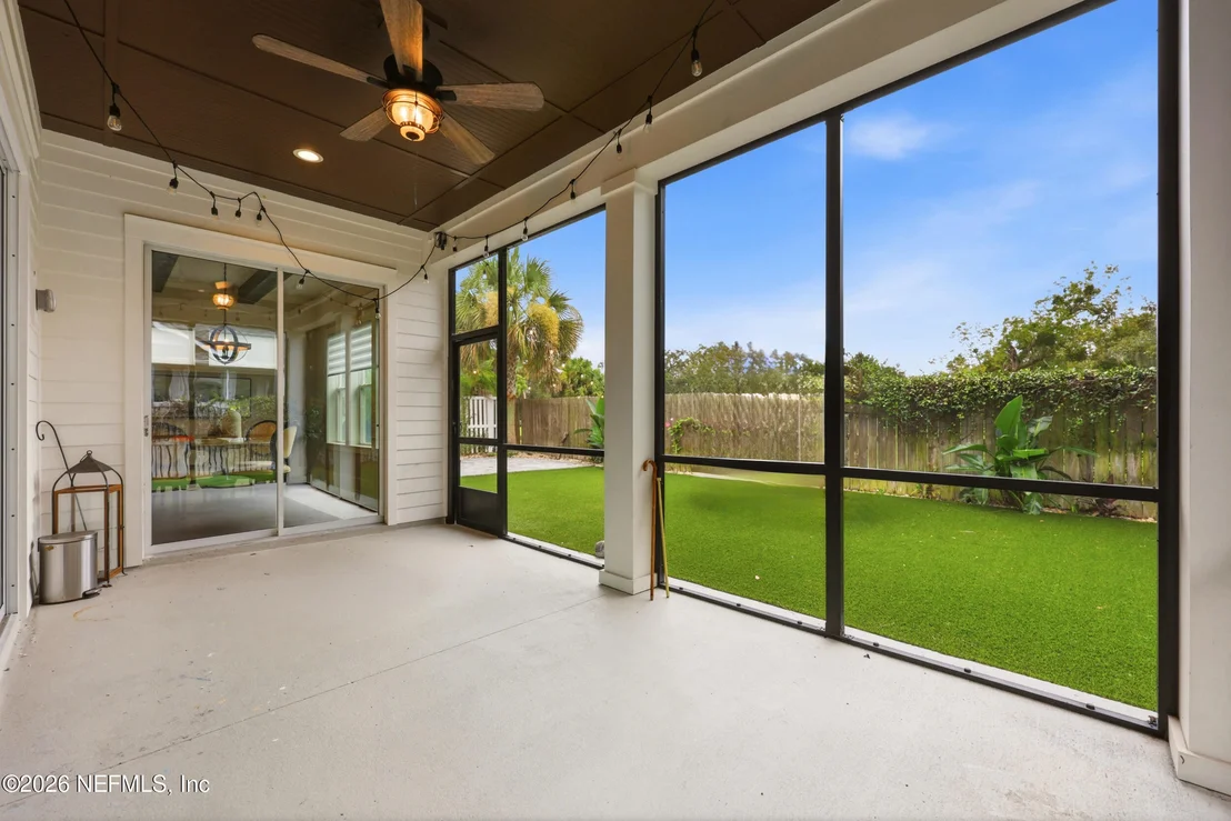 Photo of 760 PARADISE Lane