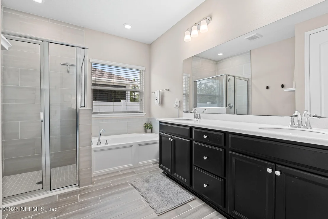 Photo of 551 BROOMSEDGE Circle