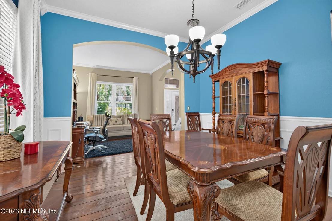 Photo of 616 CANDLEBARK Drive