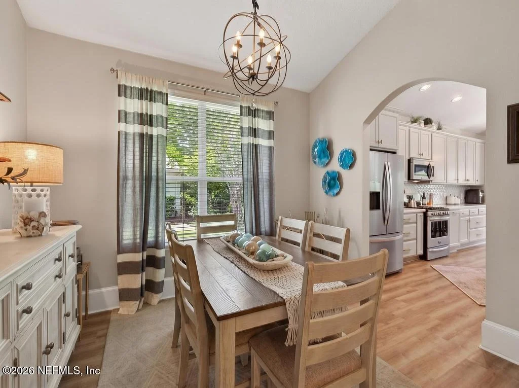 Photo of 3152 E BANISTER Road