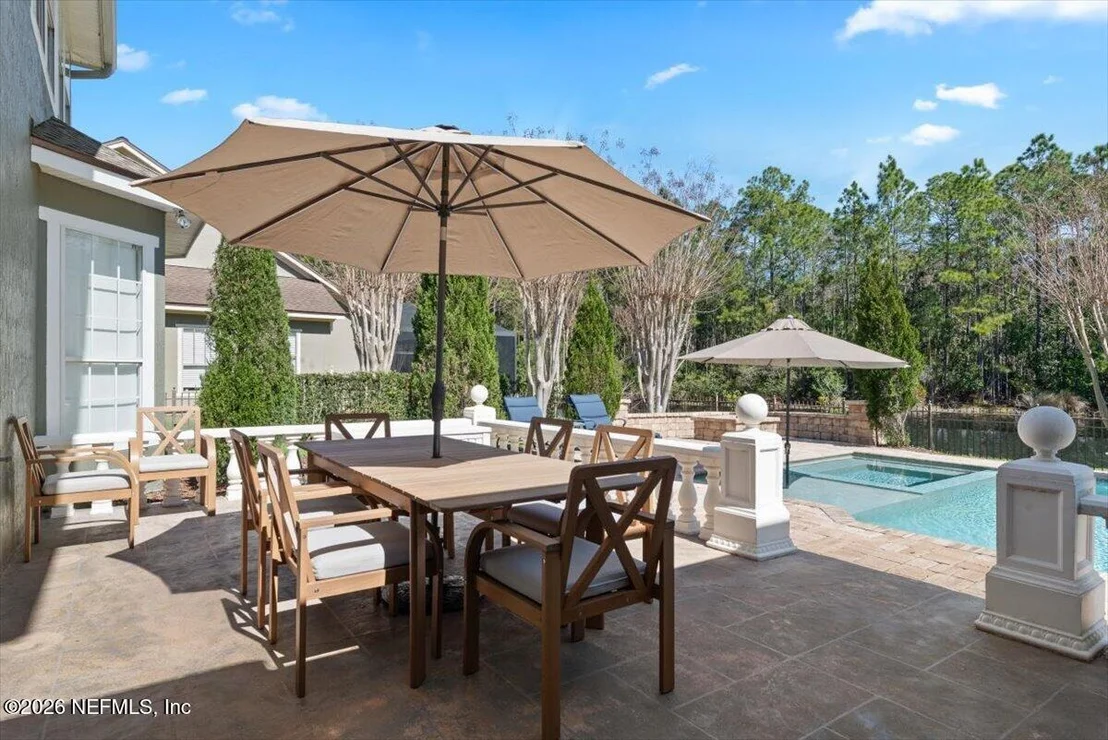 Photo of 844 EAGLE POINT Drive