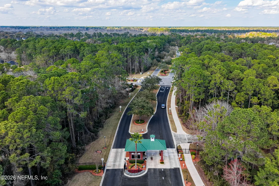 Photo of 2104 BLUFF VIEW Road