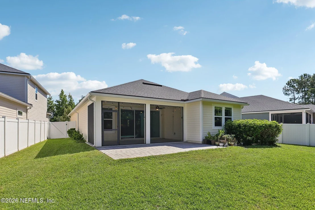Photo of 32 KEENELAND Road