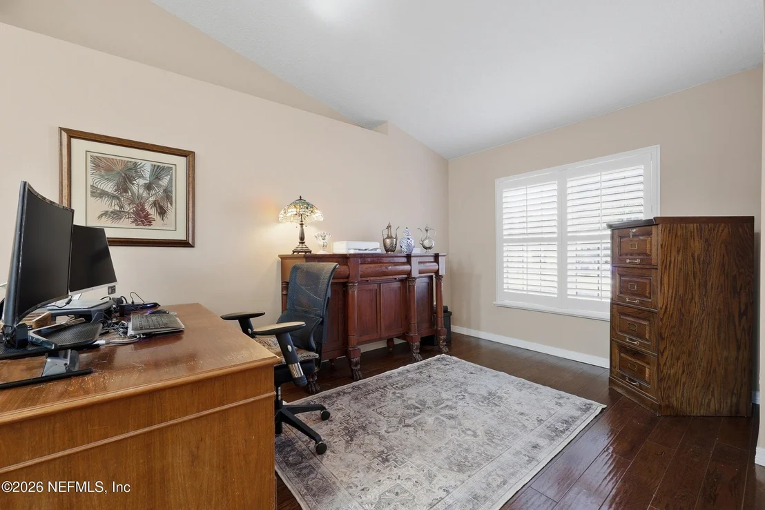 Photo of 225 PIZARRO Road