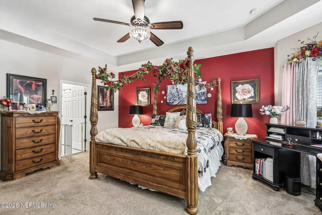Photo of 910 LAUREL VALLEY Drive
