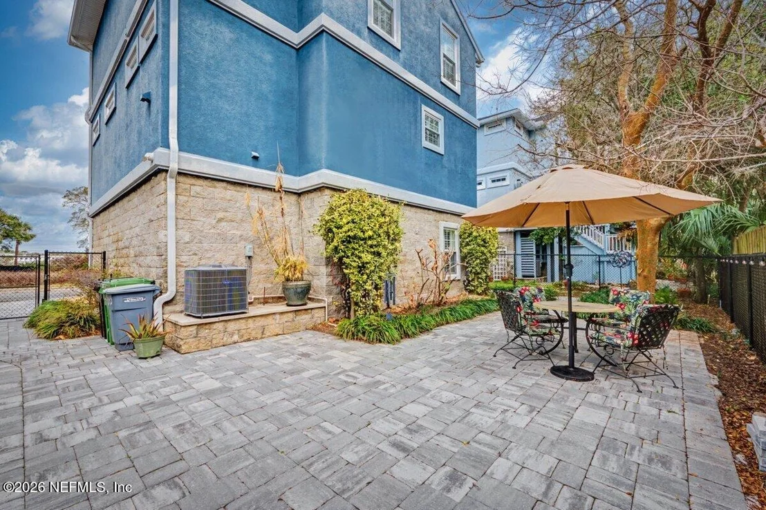 Photo of 37 MAY Street
