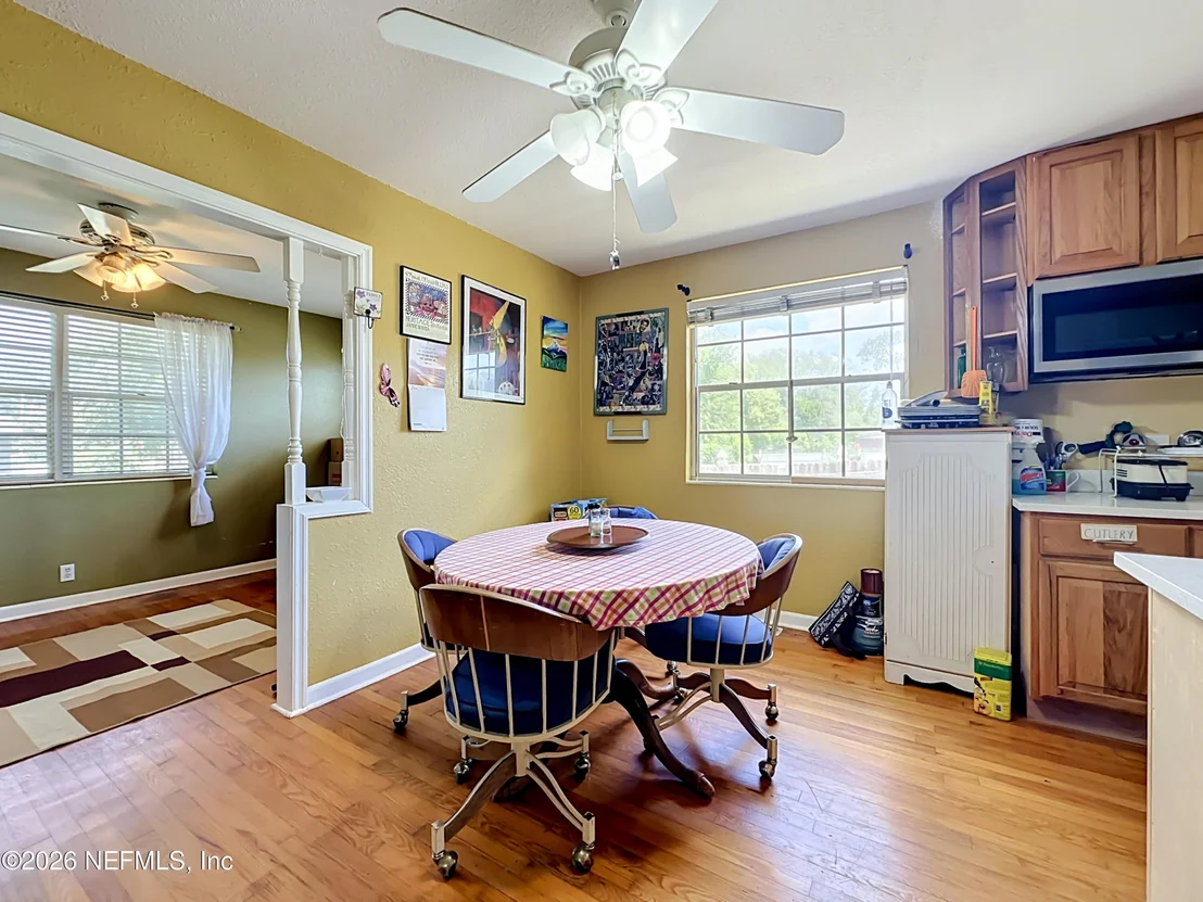 Photo of 7410 PINEVILLE Drive