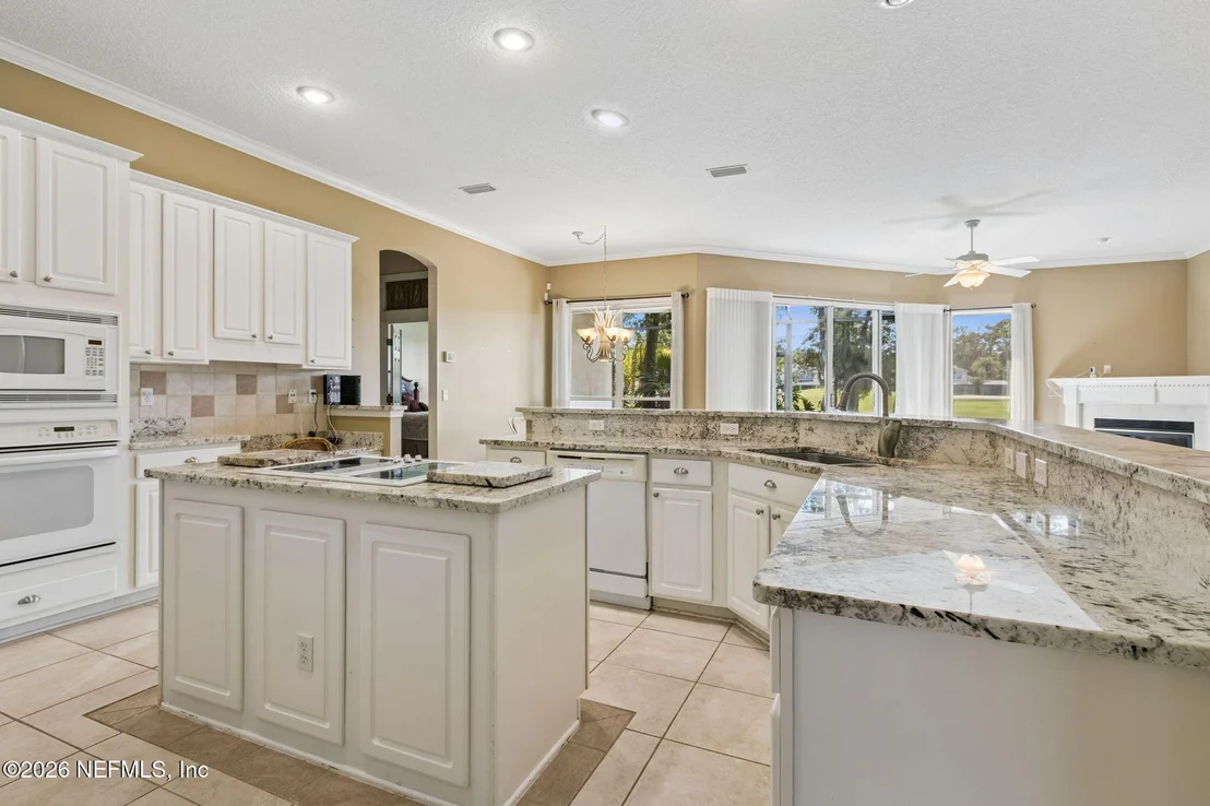 Photo of 1662 PINECREST Drive