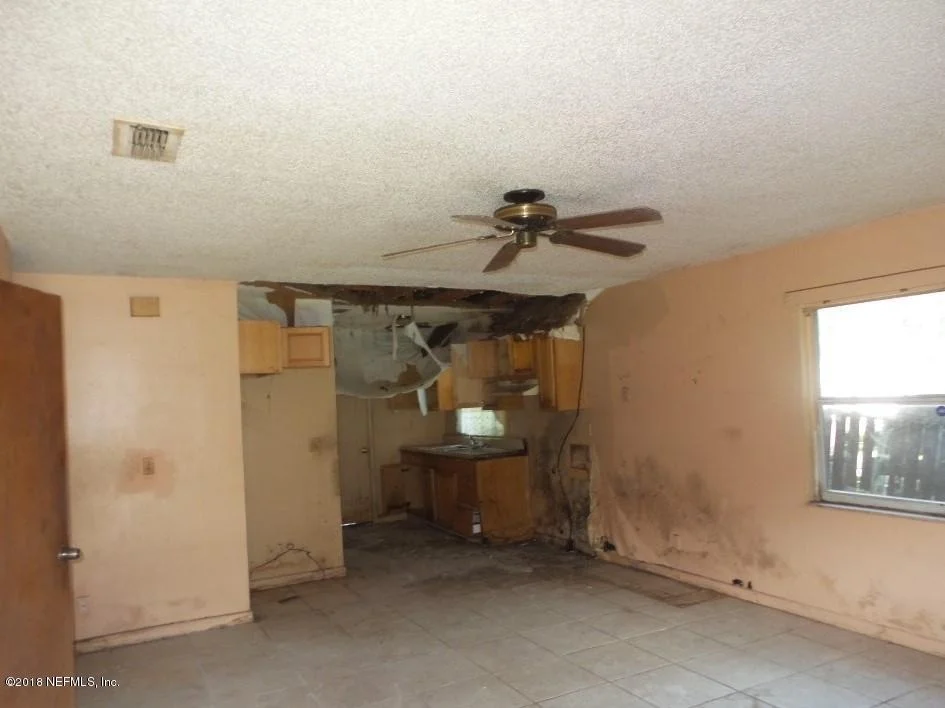 Photo of 712 ROCKET Lane