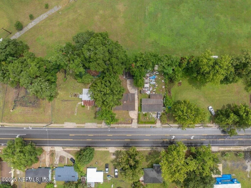Photo of 2864 LEONID Road