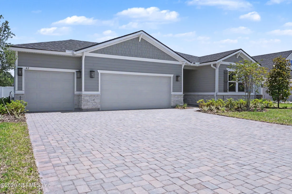 Photo of 42 BROOKS BRIAR Lane