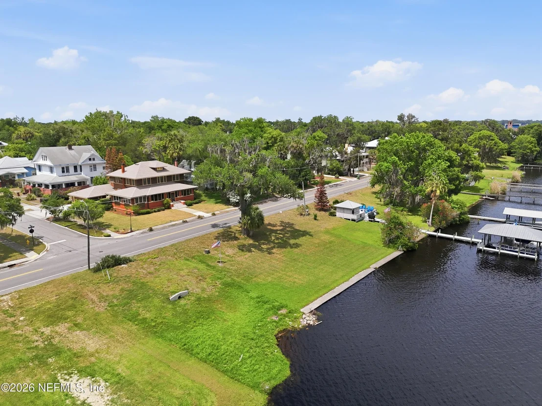 Photo of 520 RIVER Street