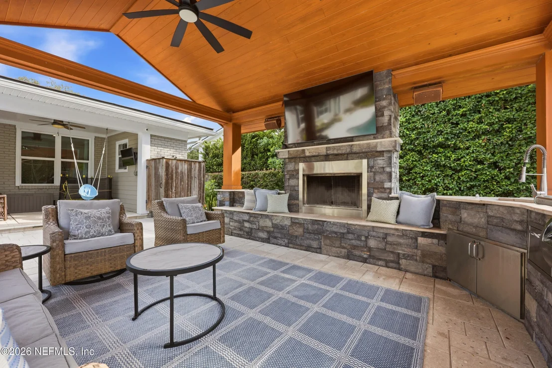 Photo of 4677 LONG BOW Road