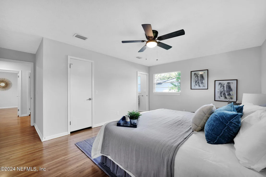 Photo of 2839 CEDARCREST Drive