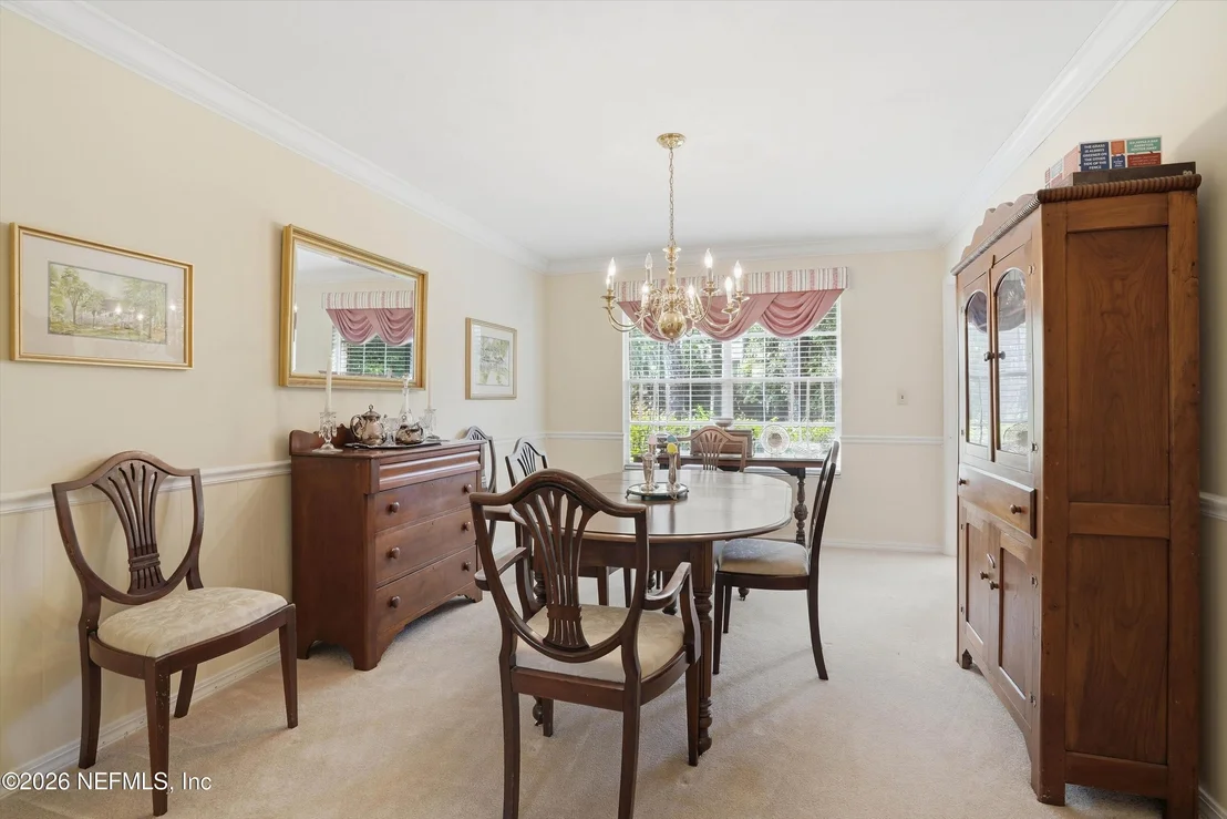 Photo of 970 SANDPIPER Lane