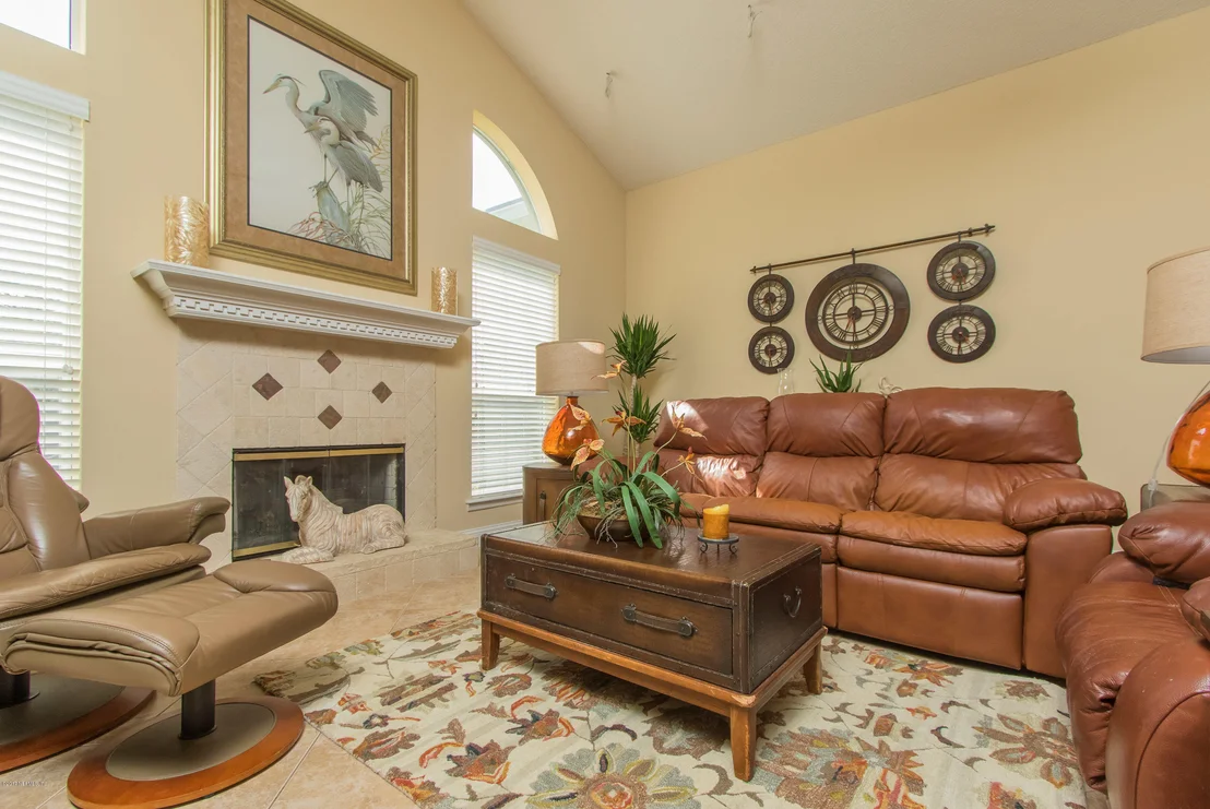 Photo of 176 FONSECA Drive