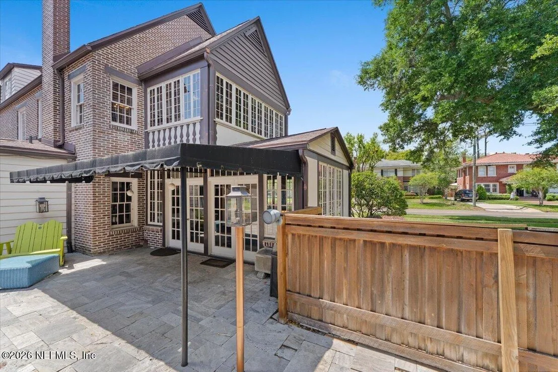 Photo of 3338 RIVERSIDE Avenue