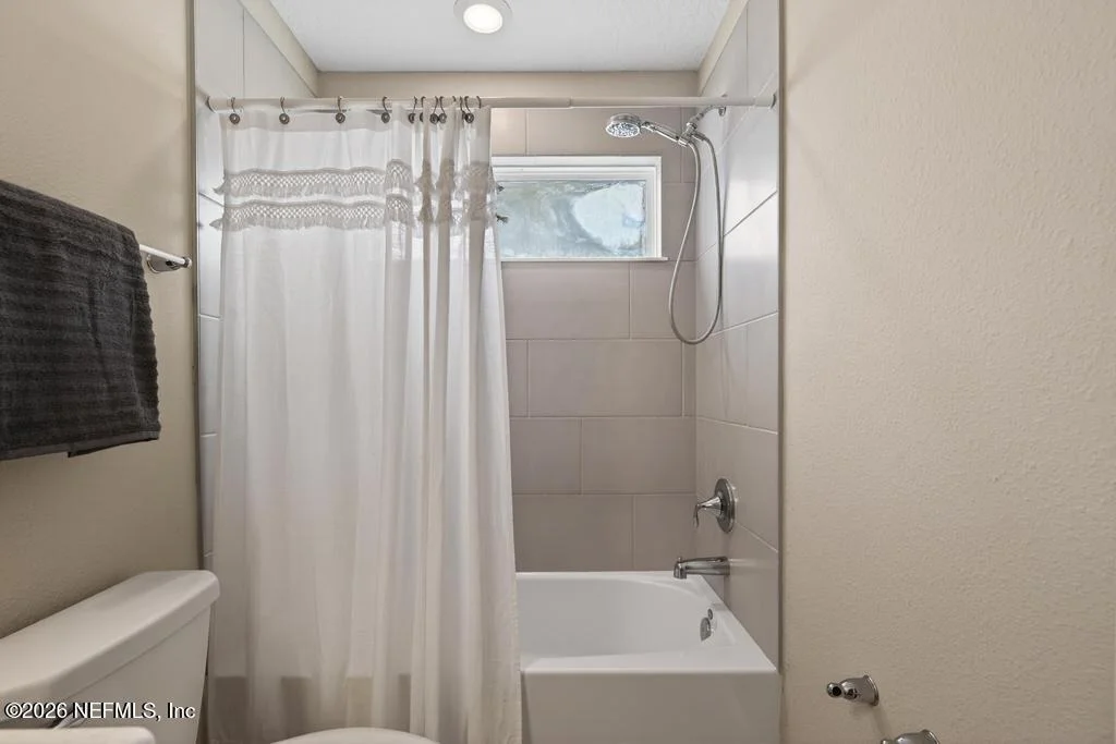 Photo of 383 SWEET OAK Way
