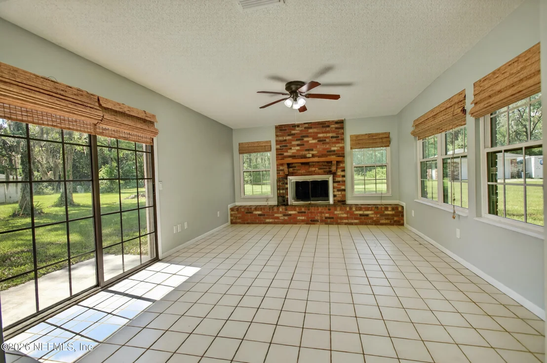 Photo of 5832 GEORGE HODGES Road