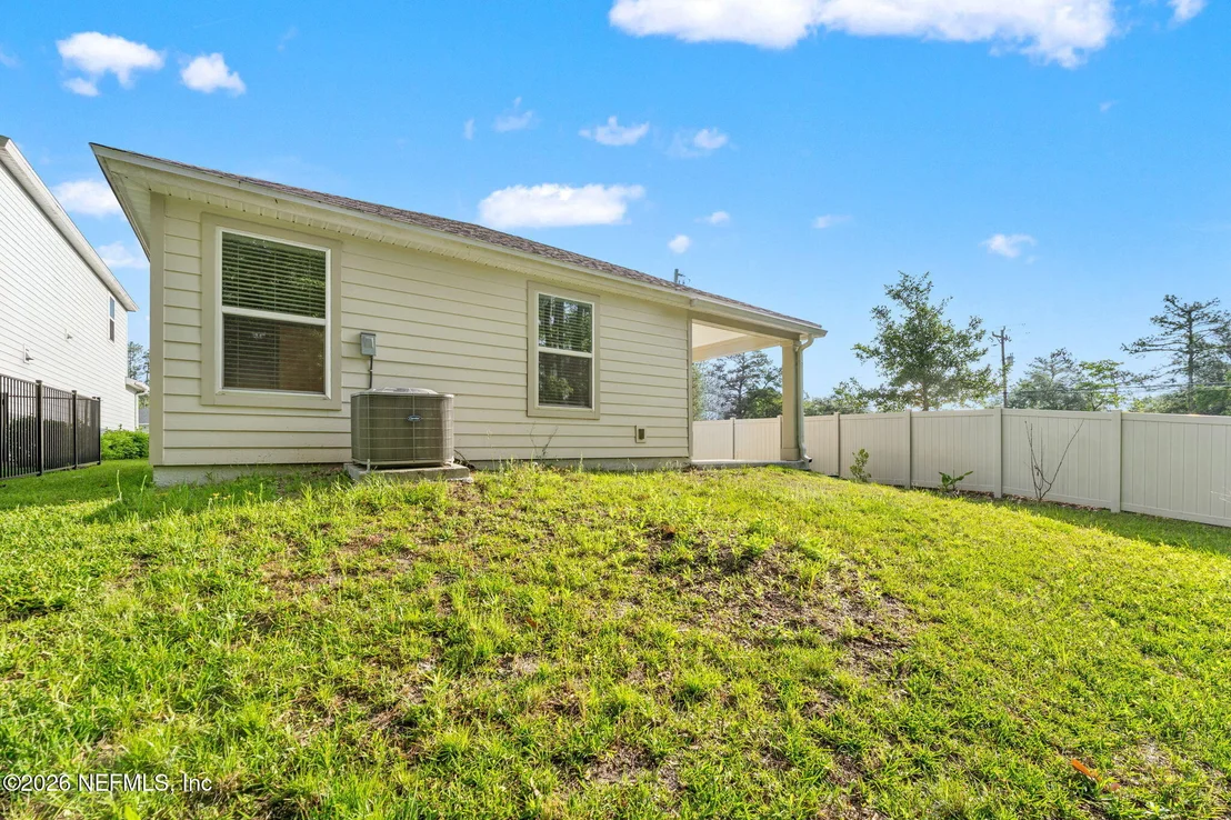 Photo of 2907 LUCILLE Lane