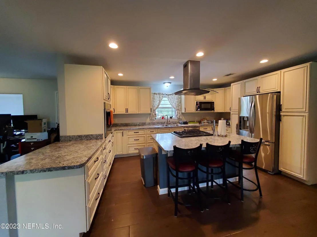 Photo of 4635 KANGAROO Street