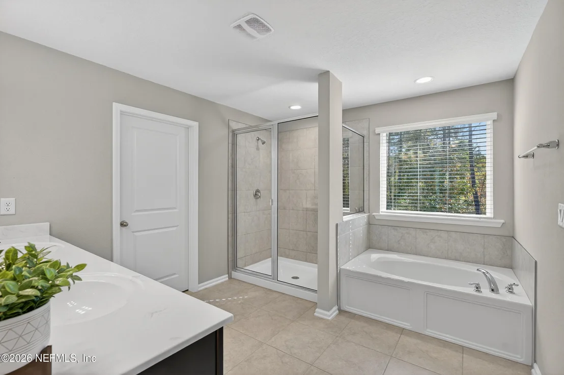 Photo of 688 SYCAMORE Way
