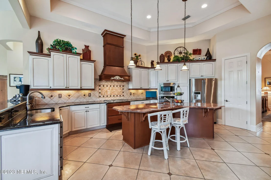Photo of 608 DONALD ROSS Way