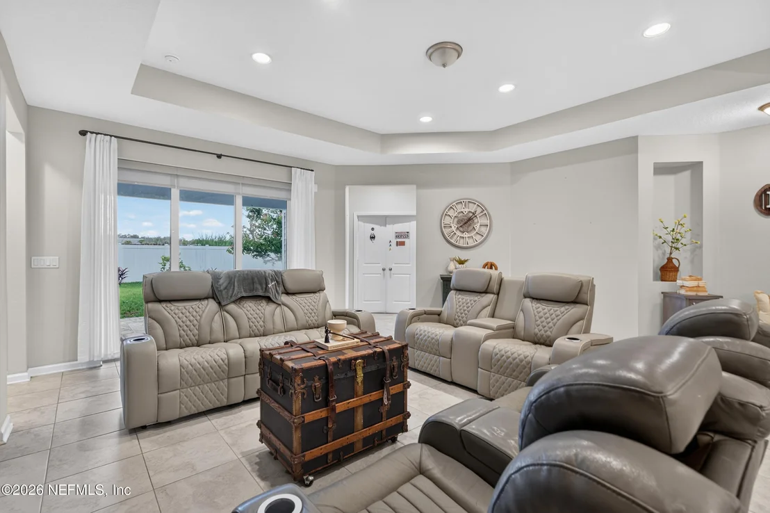 Photo of 281 MARQUESA Circle