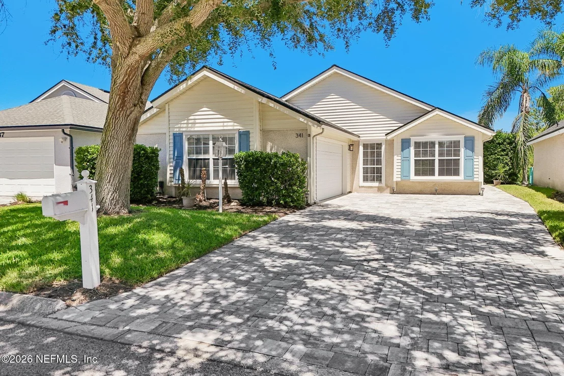 Photo of 341 CHARLEMAGNE Circle