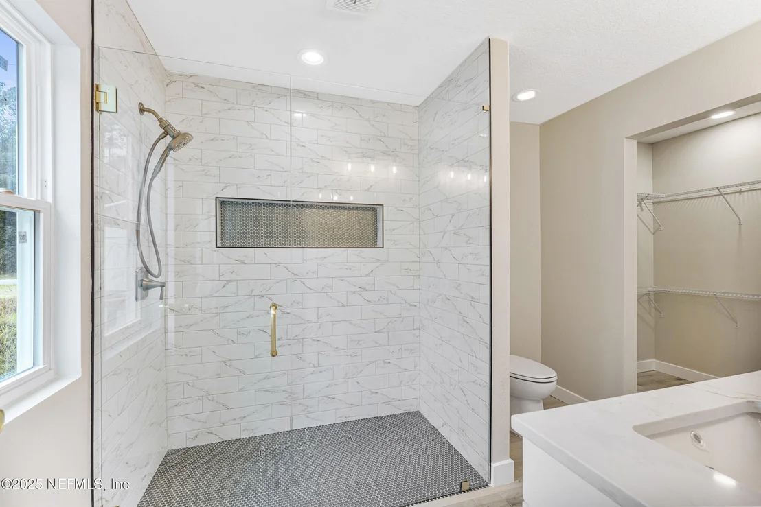 Photo of 101 SE 3RD Street