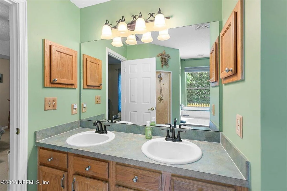 Photo of 485 MACKENZIE Circle