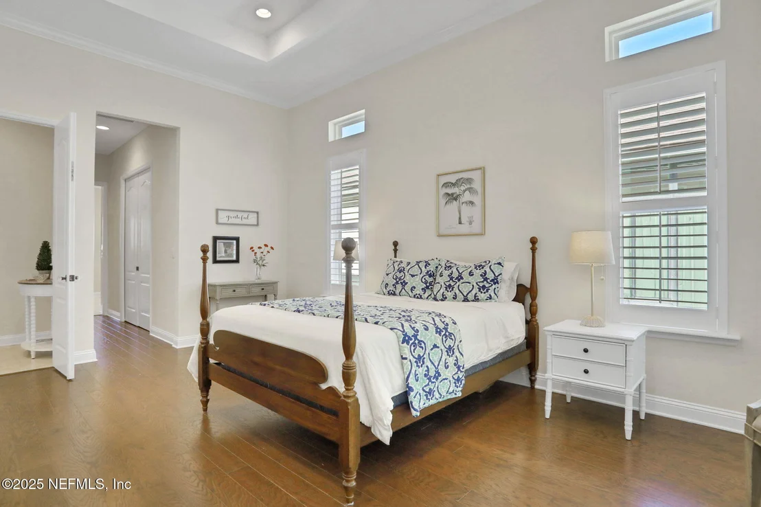 Photo of 1624 SUGAR LOAF Lane