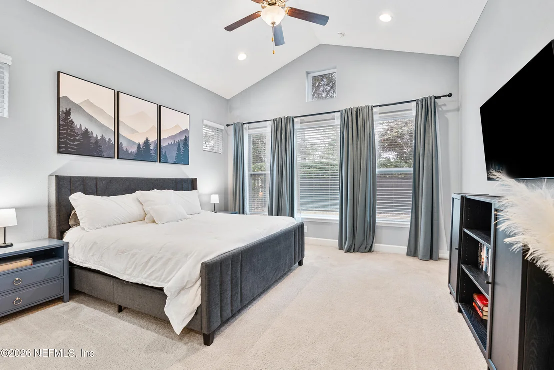Photo of 55 PALISADE Drive