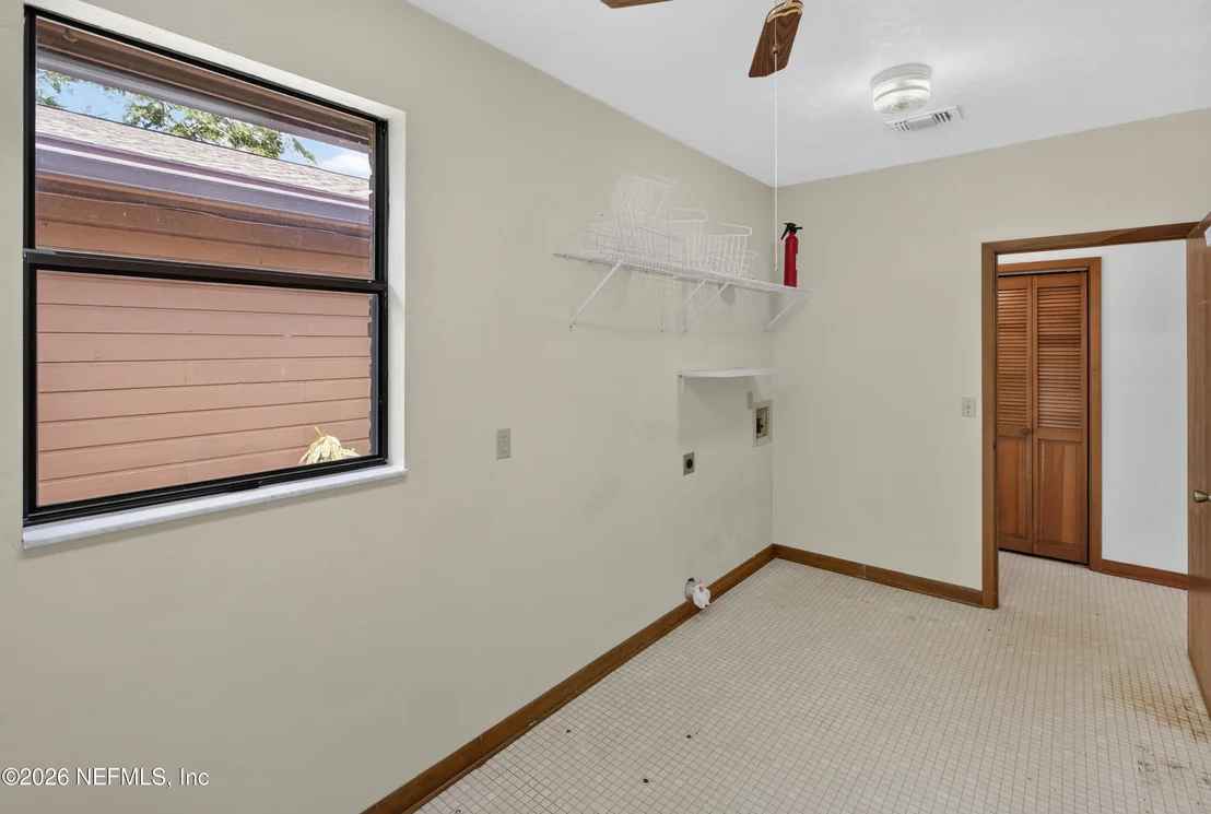 Photo of 1619 RAIFORD Road