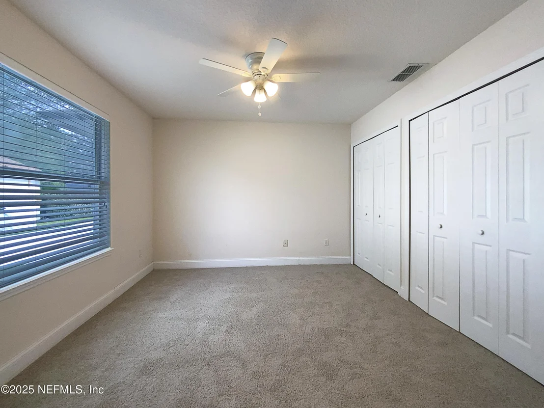 Photo of 689 BOX BRANCH Circle