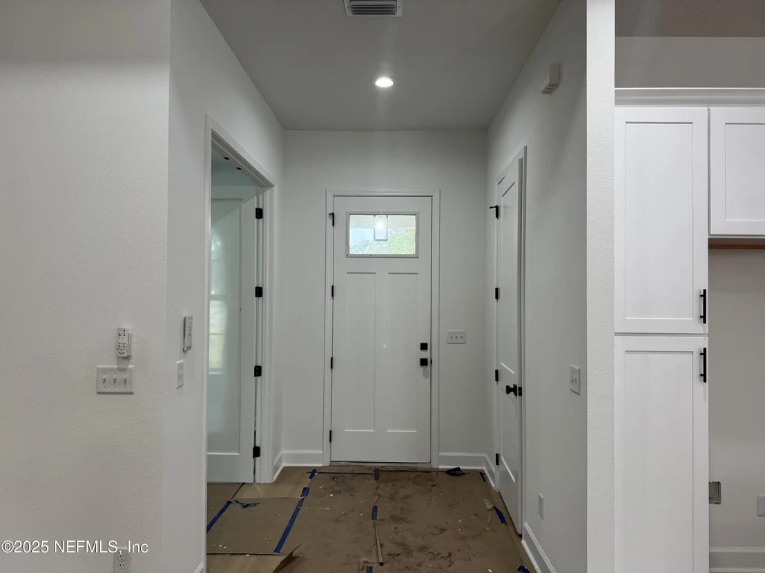 Photo of 137 CRESTVIEW Drive