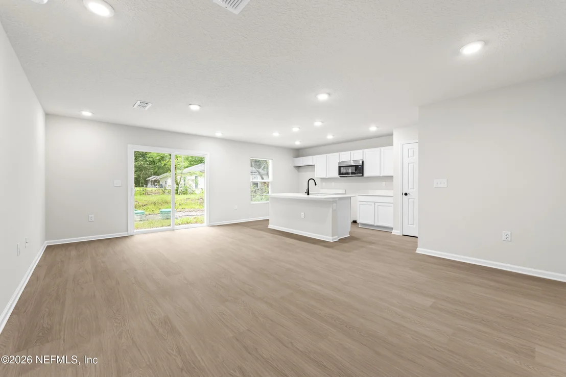 Photo of 1004 STARK Street